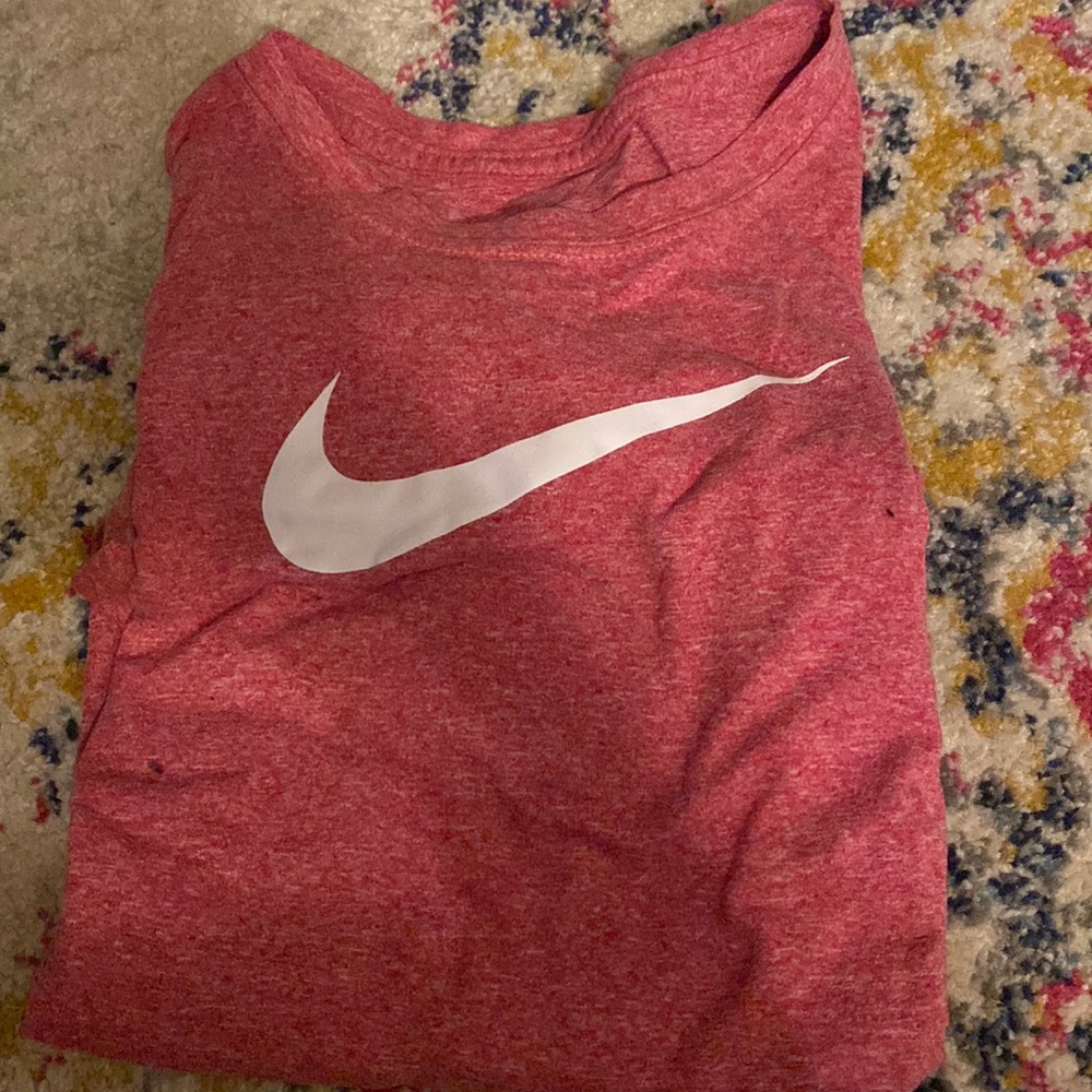 mens nike tshirt